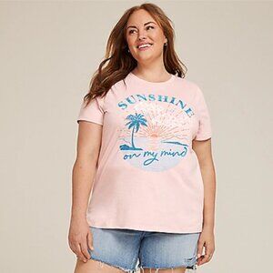 EUC MAURICES  Printed T-shirt